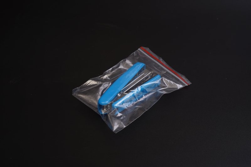 T Shirt Frosted Transparent Zipper Lock Packaging Bags