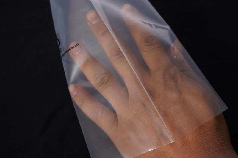 OEM Custom Printed Shopping Garment Packaging Bags