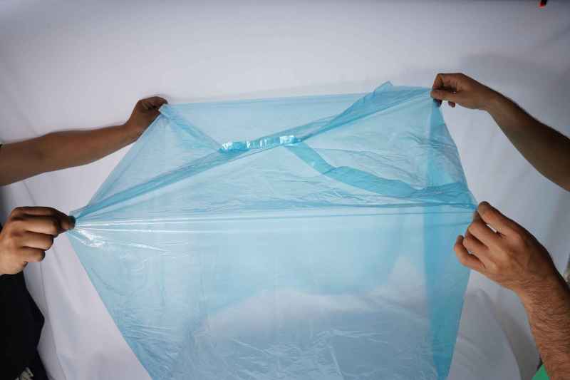 المنتج مربع أكياس التعبئة والتغليف مطوية جزئيا الداخلية