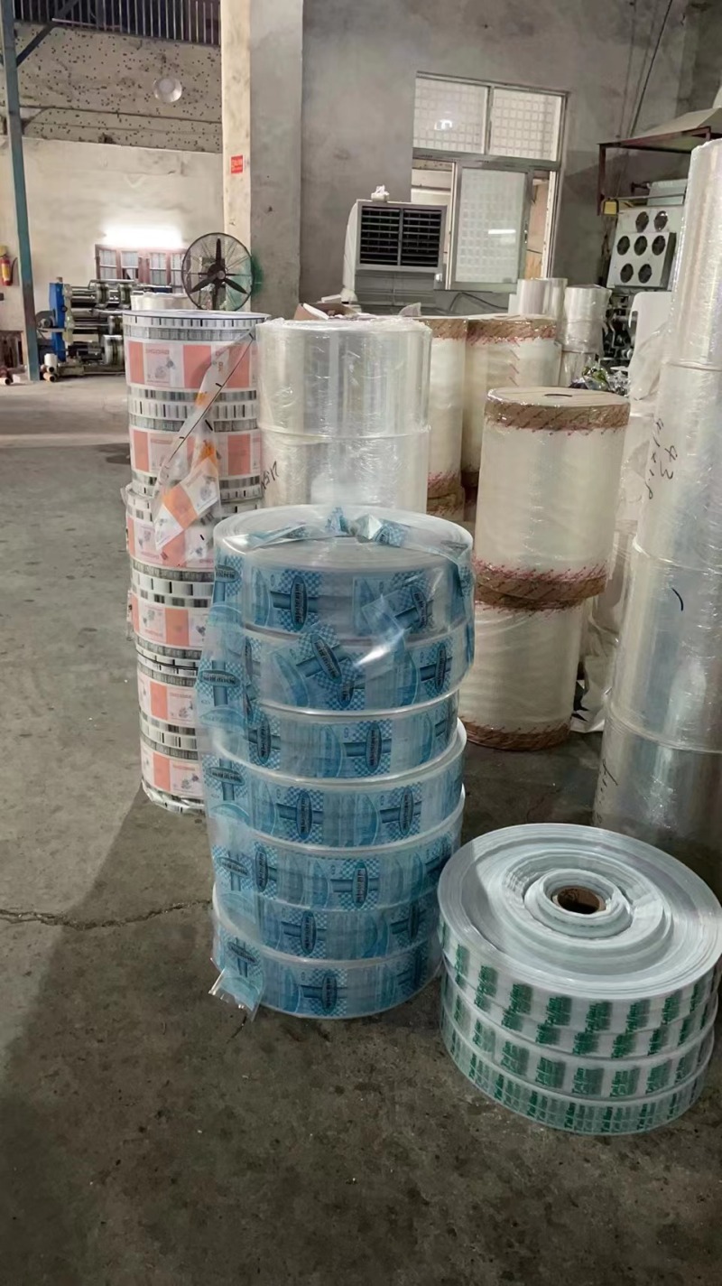 OEM Custom Printed Colourful Design Packaging Film