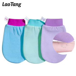 Guanto esfoliante per la rimozione dell'abbronzatura sostenibile