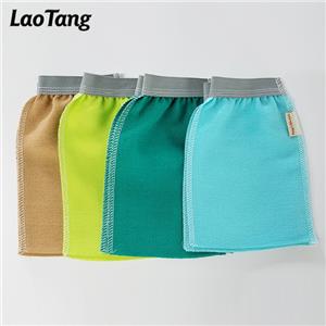 Gove esfolianti monouso per la pelle morta verde