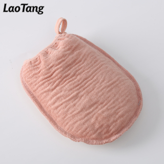 목욕 공을 가진 다채로운 자연적인 각질 제거 손 미트