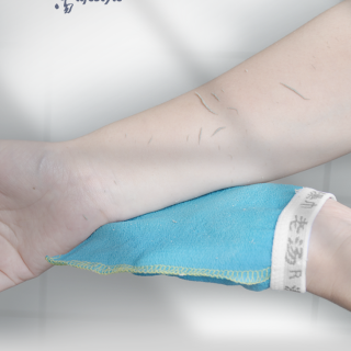 Guanto per il corpo esfoliante per la rimozione della pelle morta ruvida