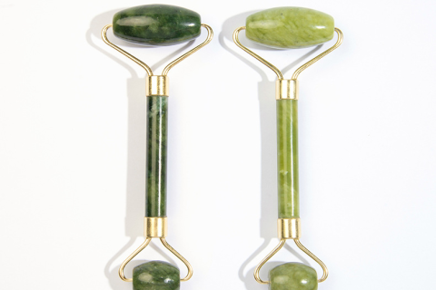 Compare Grade A With Grade B Jade Face Roller