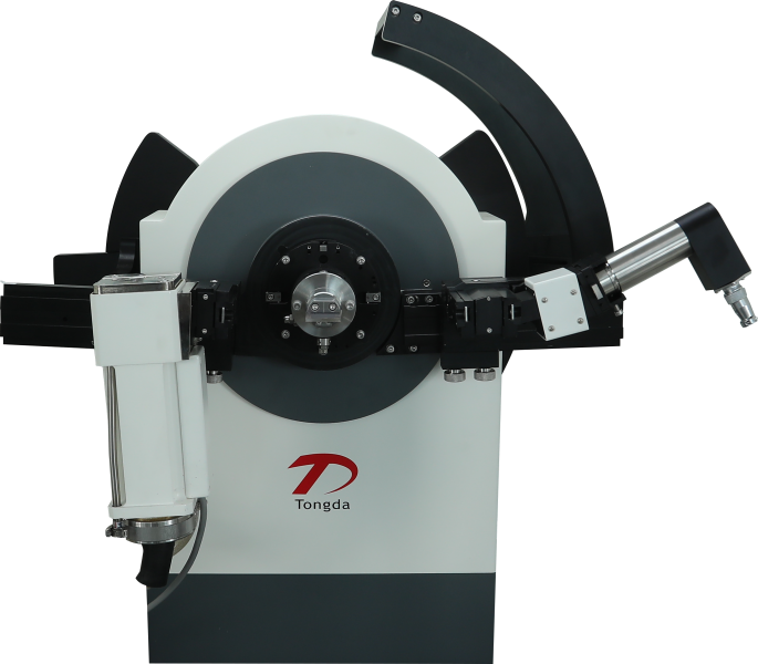 What is the working principle of an X-ray diffractometer?