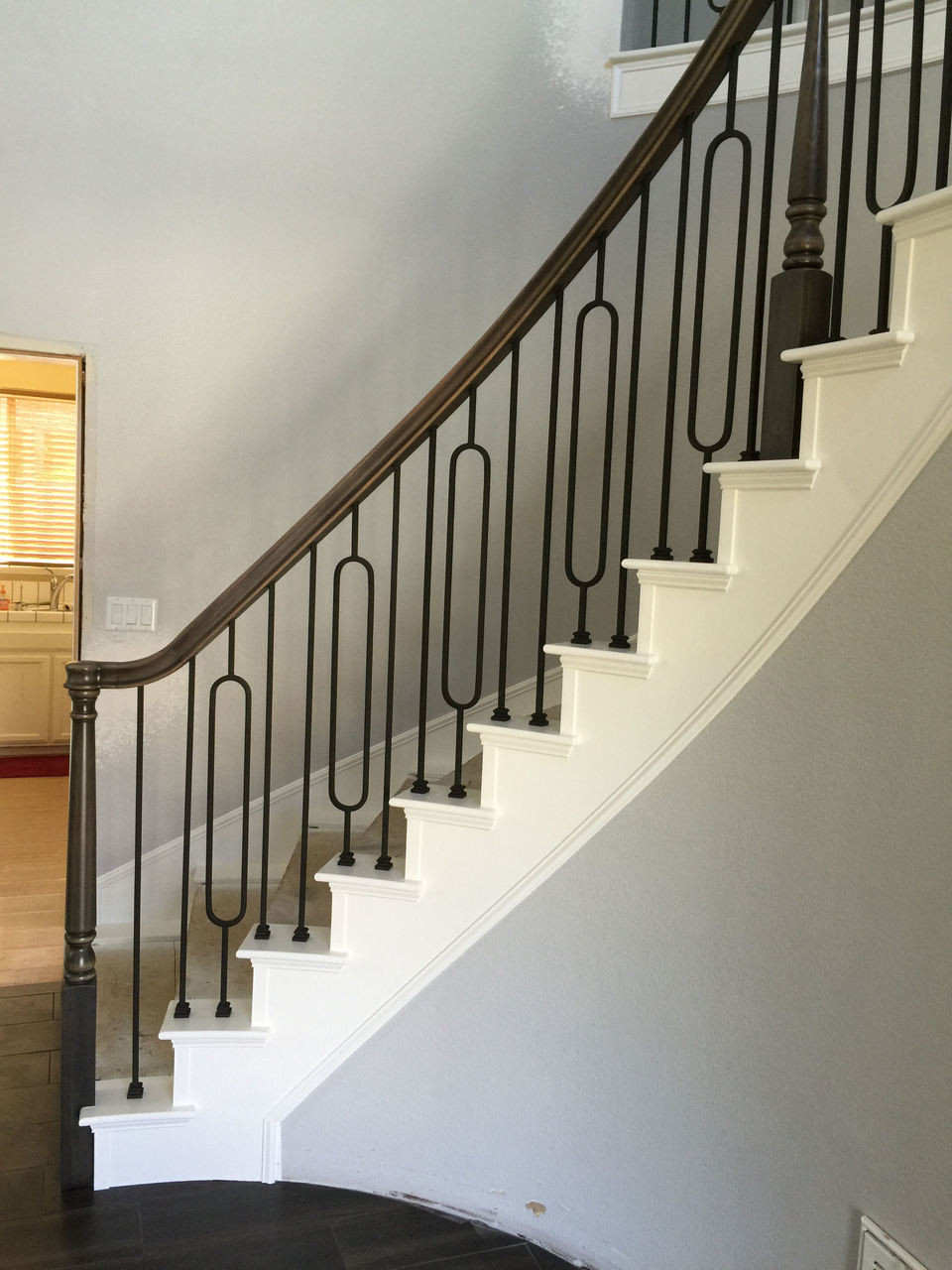 Long Single Twist Balusters