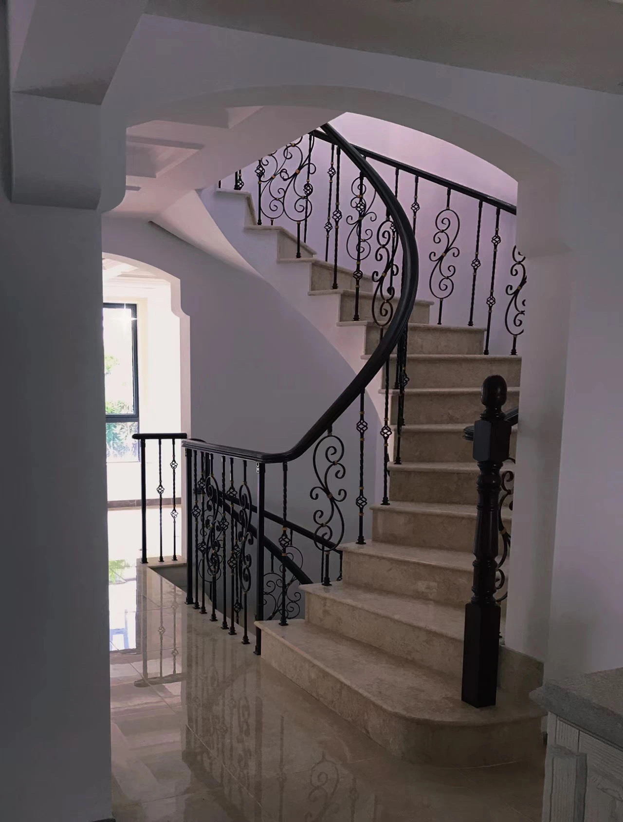 Solid standard scroll railings