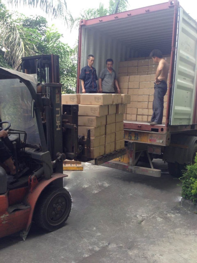 Снимки на контейнери за неща