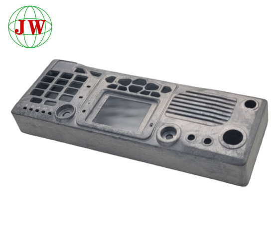 Você precisa de uma solução personalizada de molde de fundição sob pressão para o seu produto?