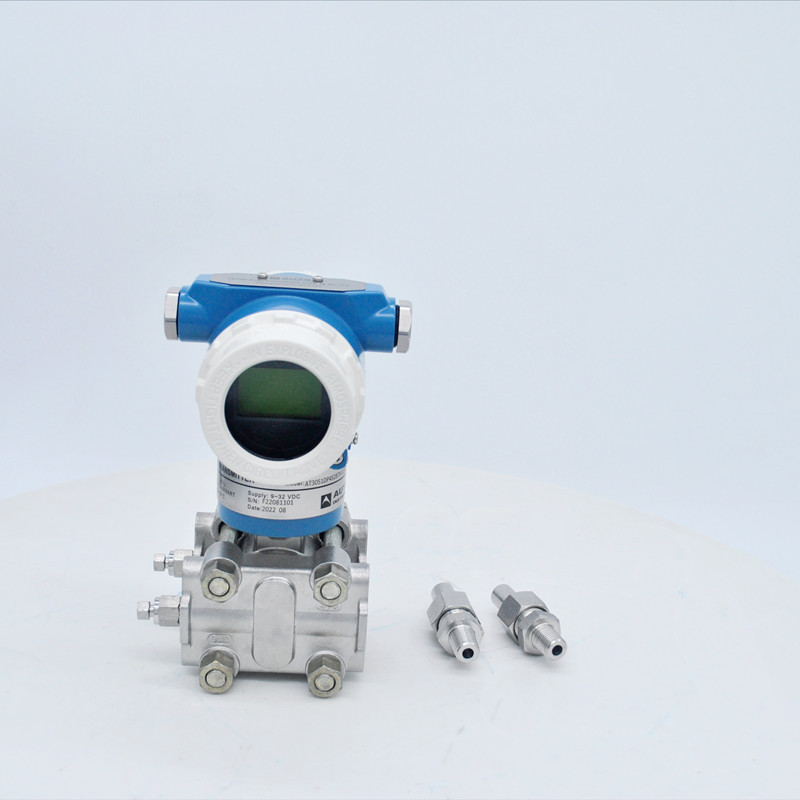 High Accuracy Capacitive Differential Pressure Transmitter