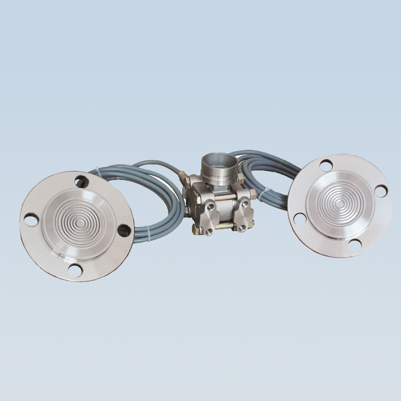 Remote Seal Pressure Transmitter Device With Capillary