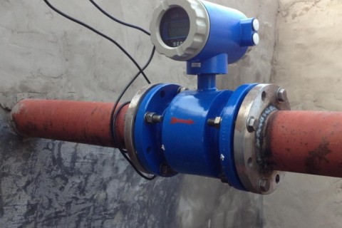 जल आपूर्ति प्रणाली में विद्युत चुम्बकीय प्रवाह मीटर
