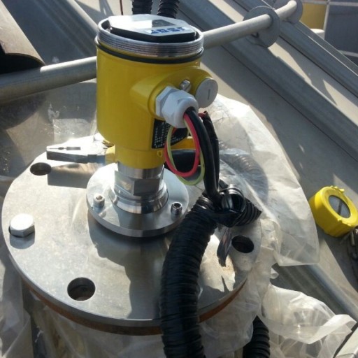 प्रकाश उद्योग में रडार लेवल मीटर के अनुप्रयोग मामले