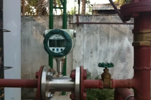 इस्पात संयंत्र जल अनुप्रयोगों में विद्युत चुम्बकीय प्रवाहमापी