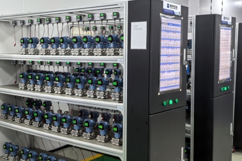 Quality Assurance of Differential Pressure Transmitters through Rigorous Aging Tests