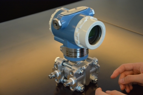 Choosing the Right Differential Pressure Transmitter