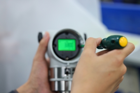 Solving Common Challenges with Differential Pressure Transmitters