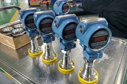 When to Use a Compact Pressure Transmitter?