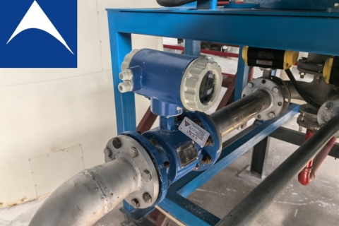 In the petrochemical industry, what are the specific application cases of electromagnetic flowmeters?