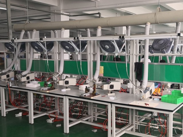 Línea de producción de soldadura de anteojos de metal