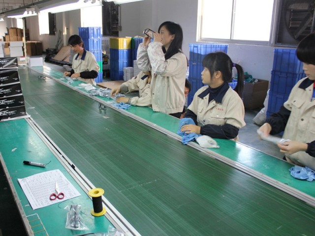 Línea de producción de empaque de anteojos