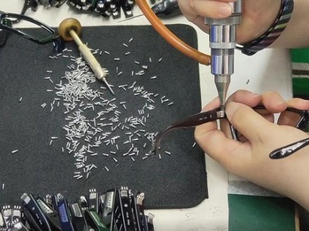 JIAYU Glasses Factory Eyewear Frames Assembling