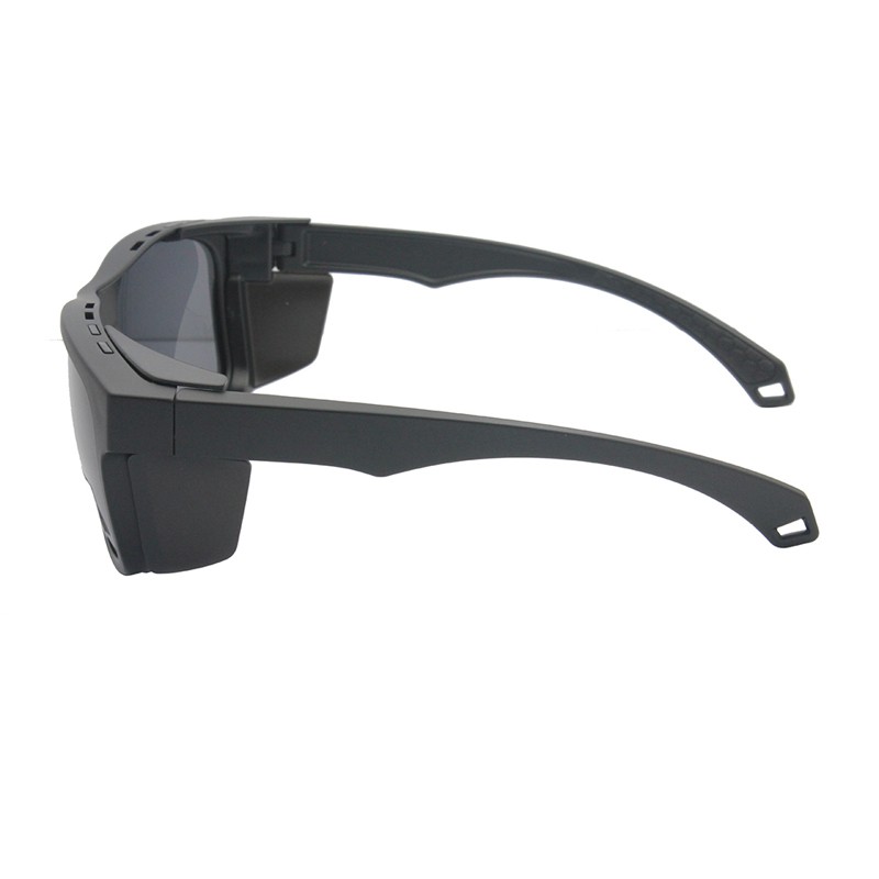 【6末で非公開にします】American Professional II Supply High Quality Safety Protective Eyewear with Side