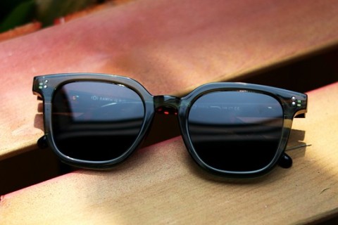 Es mejor cambiar las gafas de sol cada dos años.