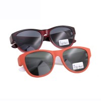 Gafas de sol polarizadas que se ajustan sobre las gafas para mujer, protección UV, gafas envolventes modernas para conducir.