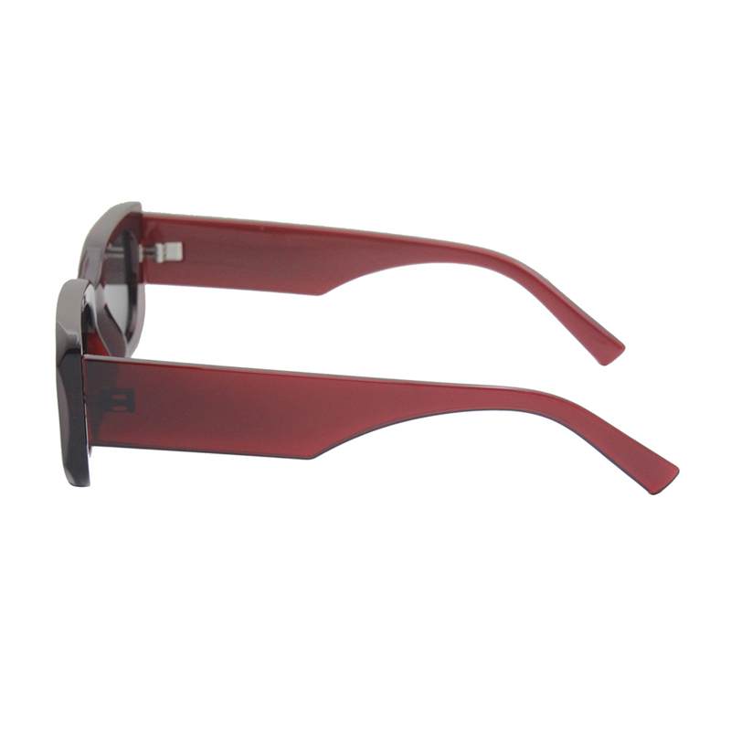 Rectangle Sunglasses for Women Men Trendy Retro Fashion Sunglasses UV 400 Protection Square Frame