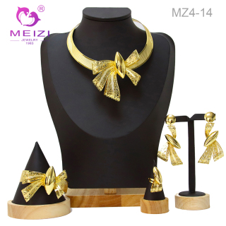 Parure de bijoux collier plaqué or 24 carats pour femme