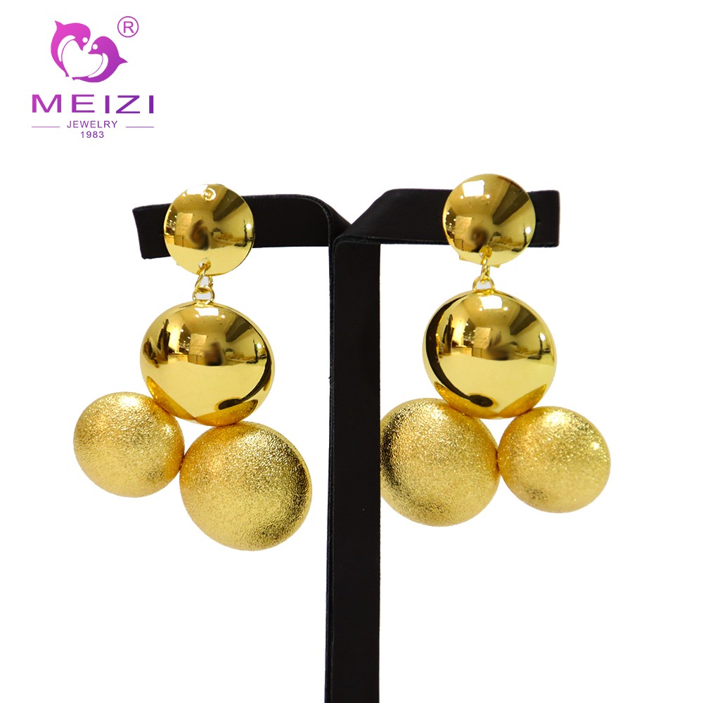 Gold Jewelry Set for Women