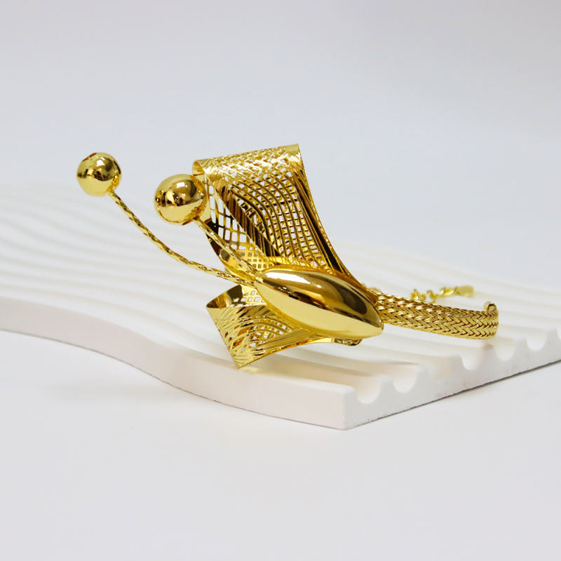 Gold Plated Big Necklace Bracelet Earring Ring Jewelry Sets