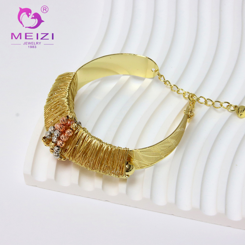 Set Barang Kemas Bersalut Emas Perkahwinan Tradisional Wanita Dubai