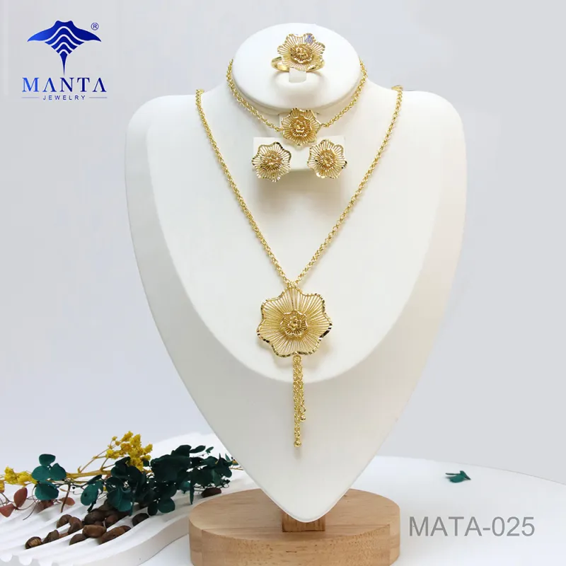 Conjunto de joias de flores banhadas a ouro para noiva dama de honra