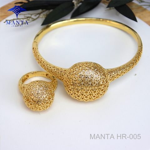 Fashion Jewelry Round Hollow Gold Plated Bangle Ring