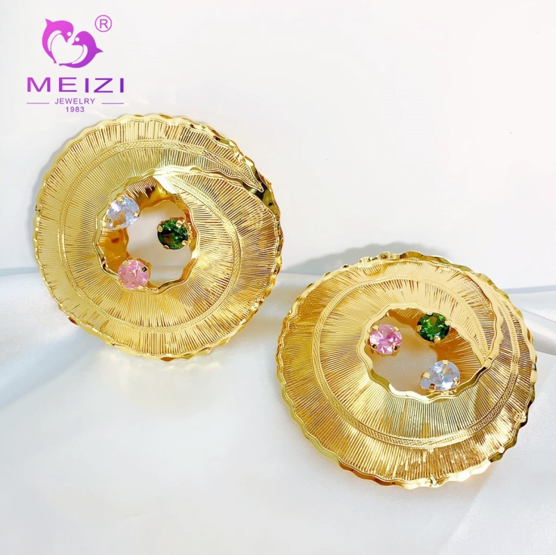 18k wedding gold hypoallergenic earrings for women