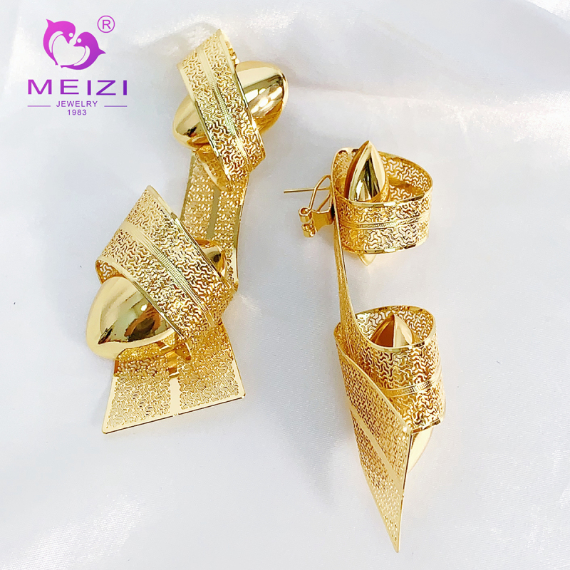dainty 18k big gold earrings for women