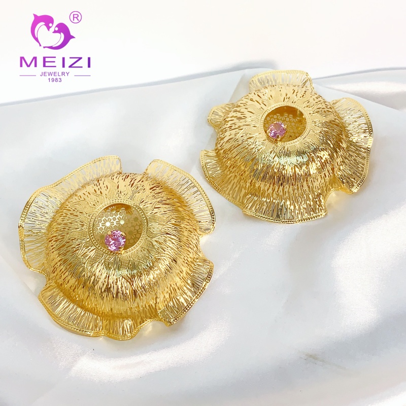designer gold diamond flower earrings for women