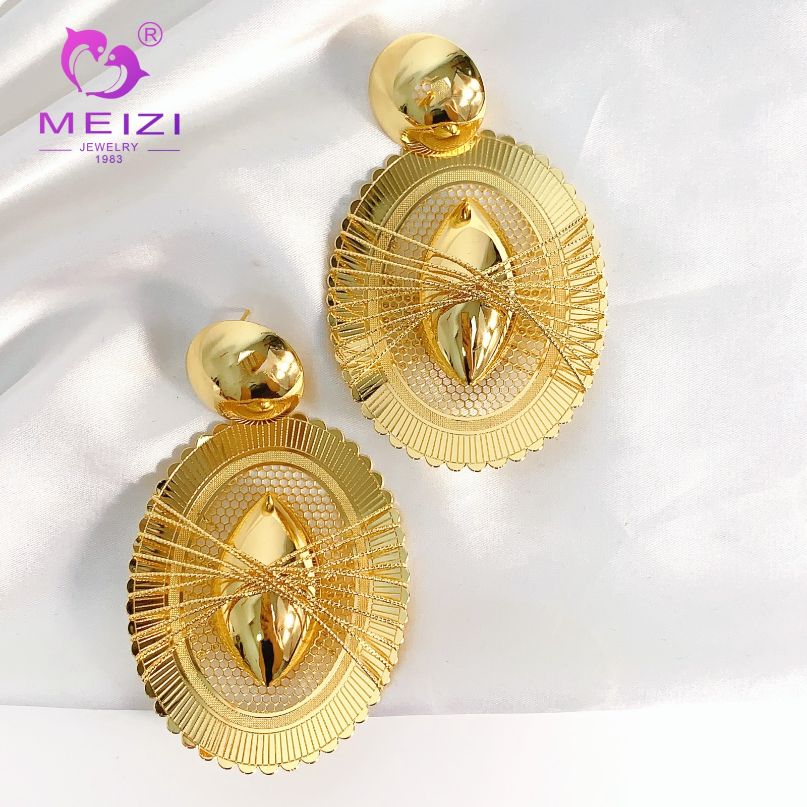 hoop earrings for women