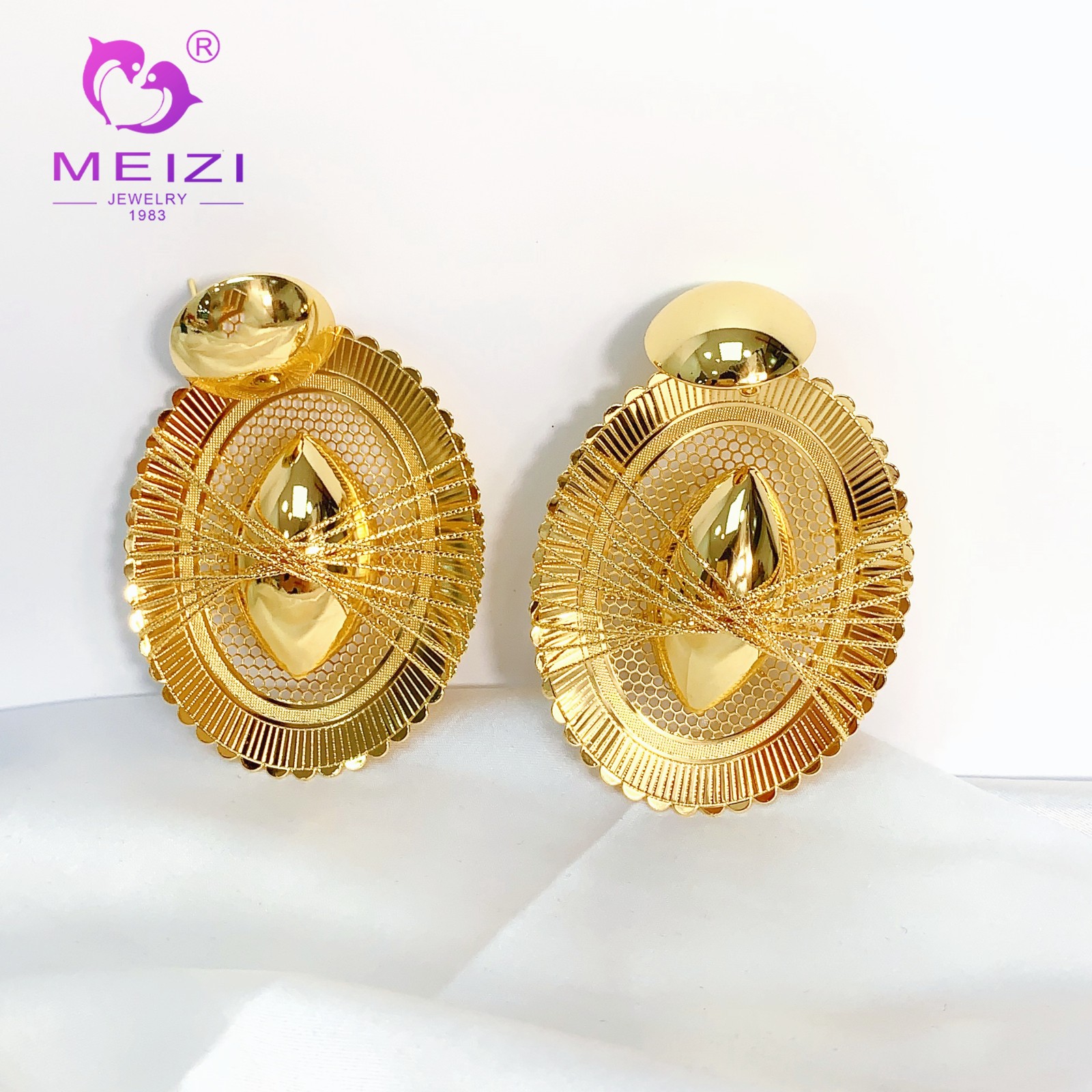 hoop earrings for women