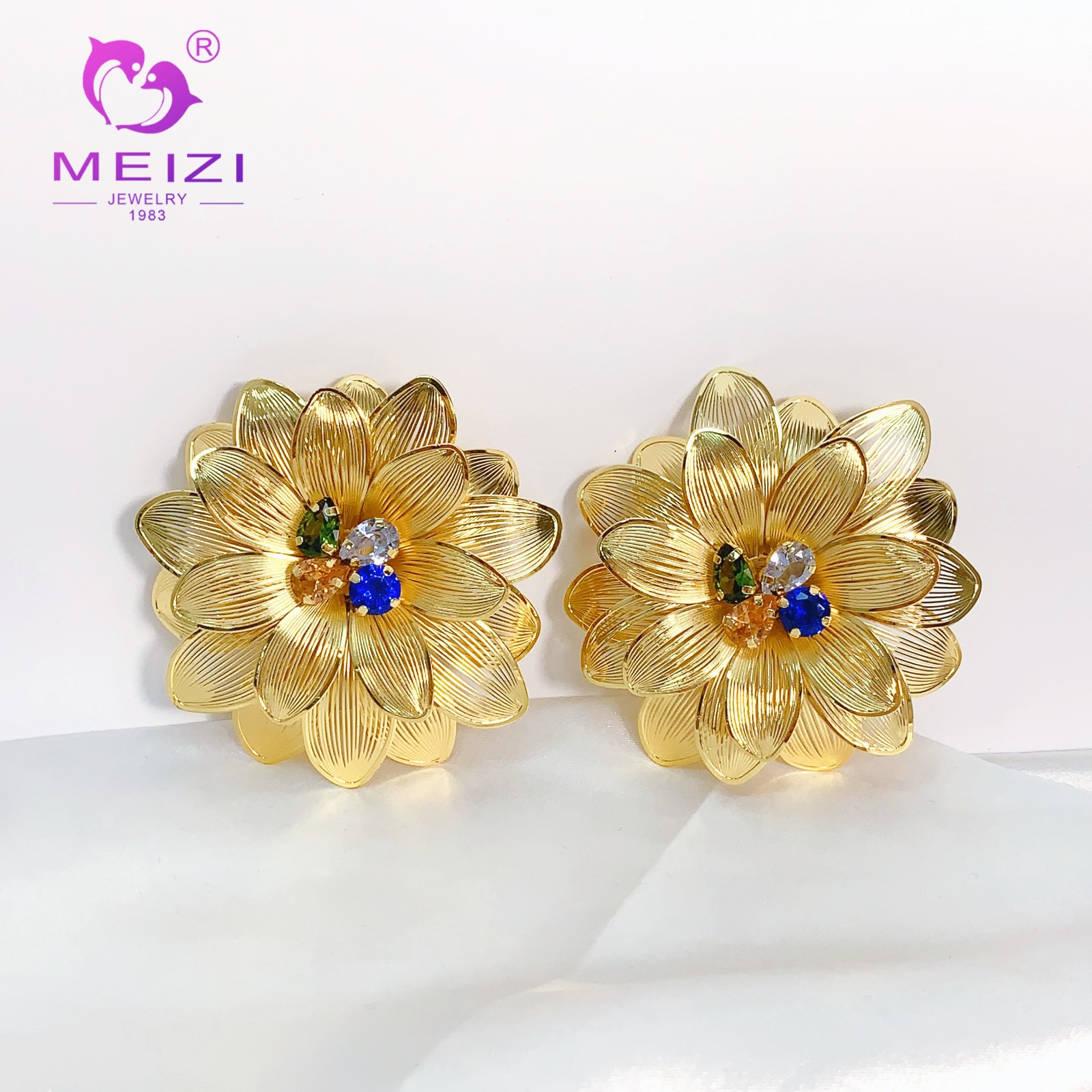 stud gold diamond earrings for women