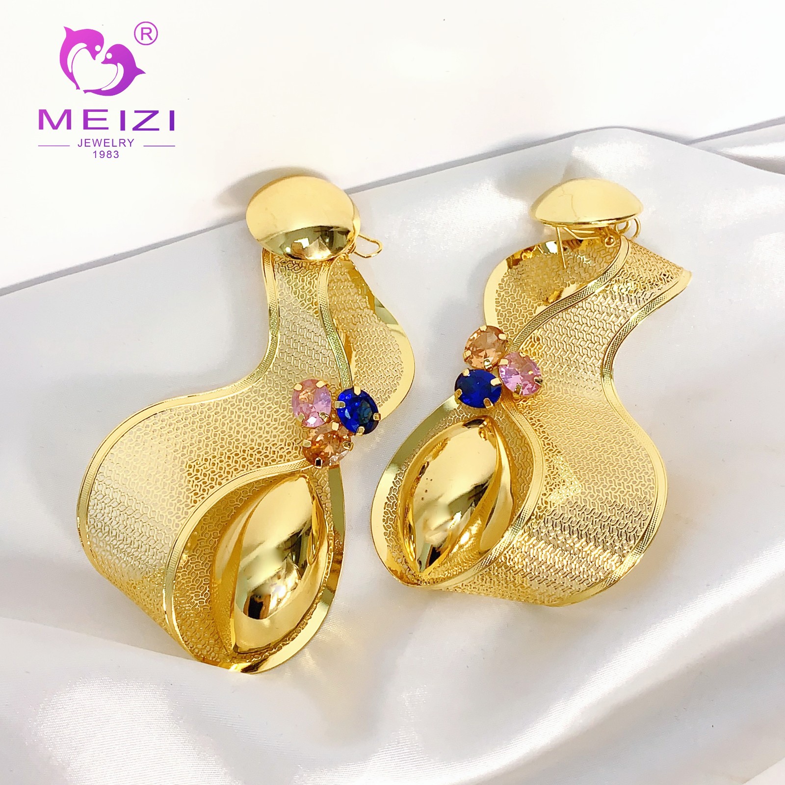 earrings for women