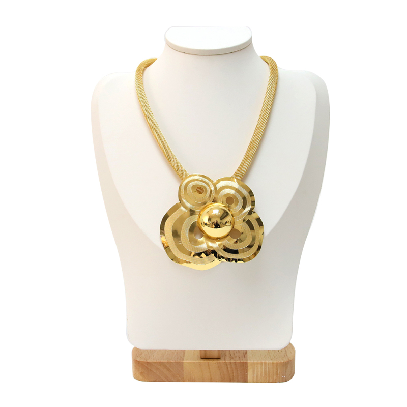 women's gold necklace and earring set for wedding