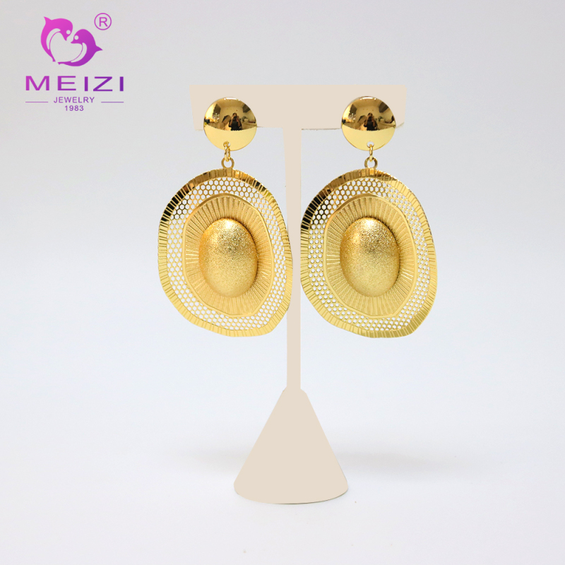 ladies chain gold necklace pendant set with earrings