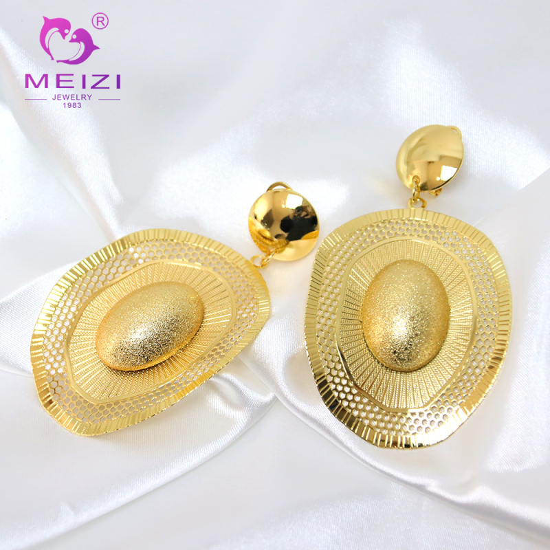 ladies chain gold necklace pendant set with earrings