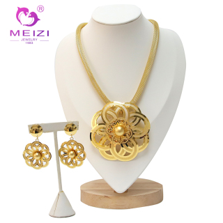 women's gold necklace & earring set