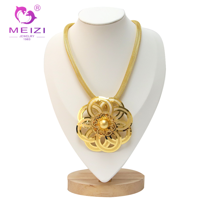 women's gold necklace & earring set