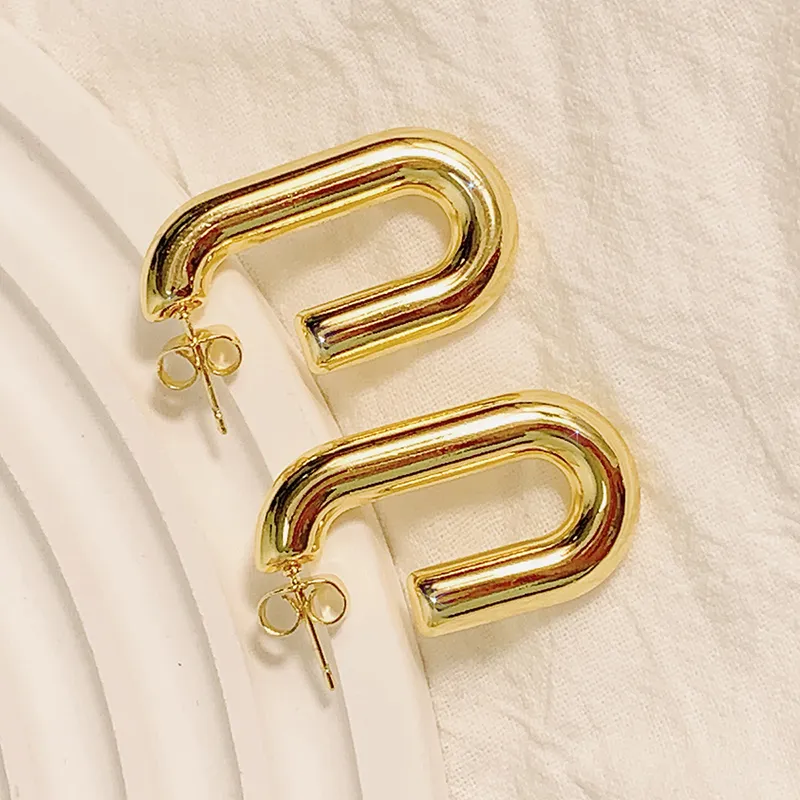 Pendientes de boda de aro de oro hipoalergénicos para mujer.